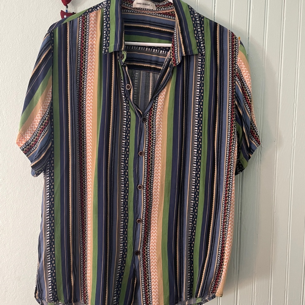 Two Sided Multicolor Striped 80s Buttondown